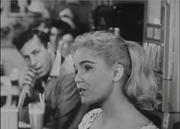 RRRDoriandWeirdGuyinBackground